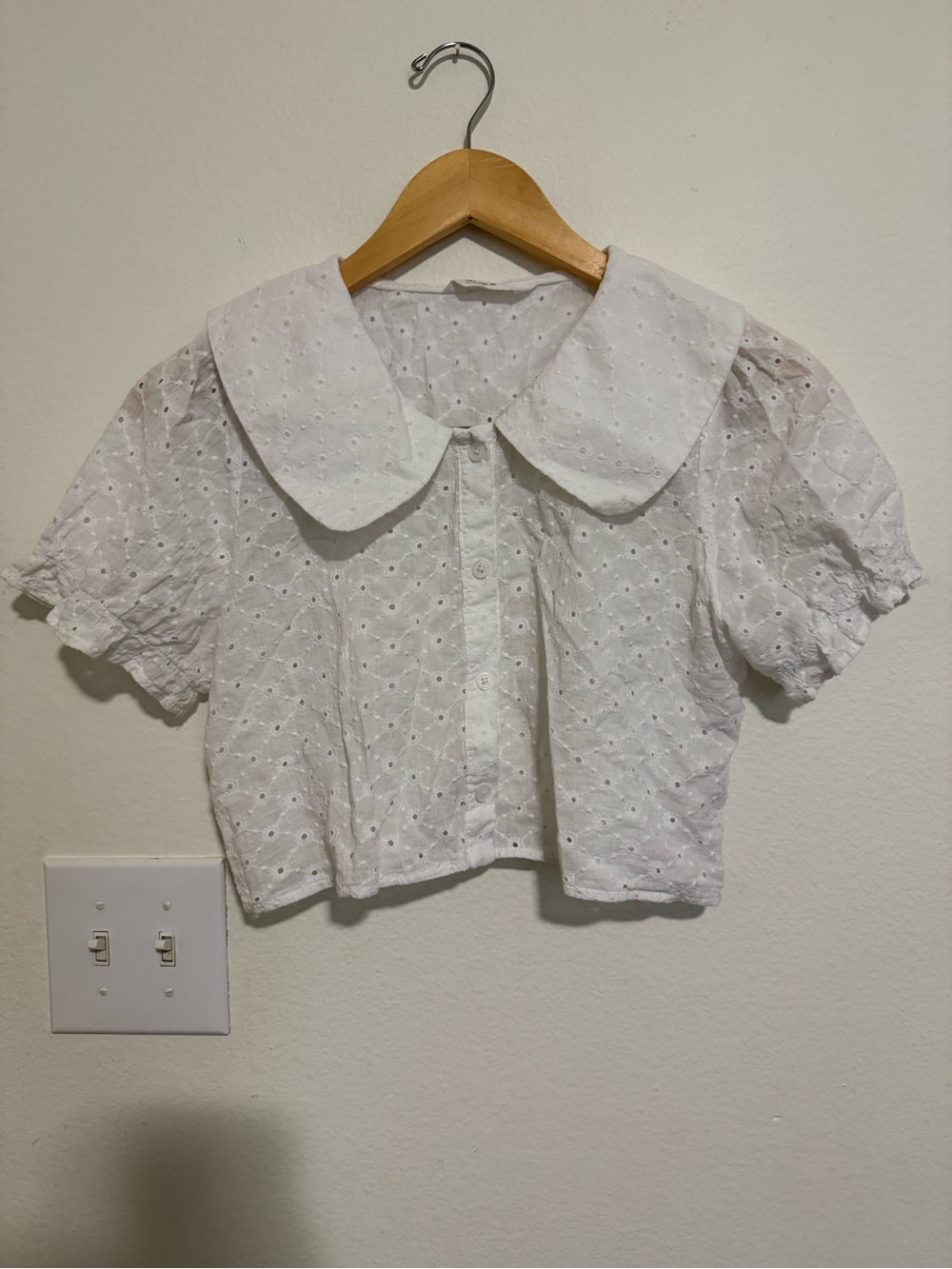 White Eyelet Cropped Blouse with Peter Pan Collar